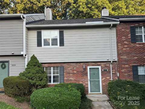 6022 Heath Valley Road, Charlotte, NC 28210