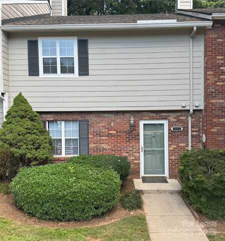 6022 Heath Valley Road, Charlotte, NC 28210