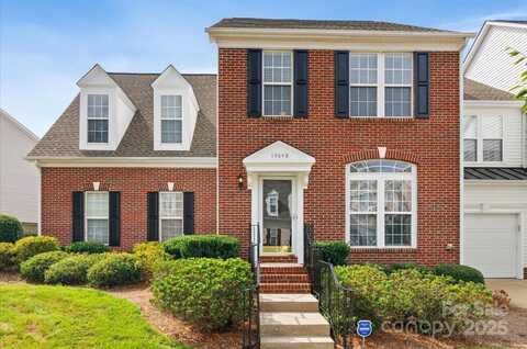 14648 Greenpoint Lane, Huntersville, NC 28078