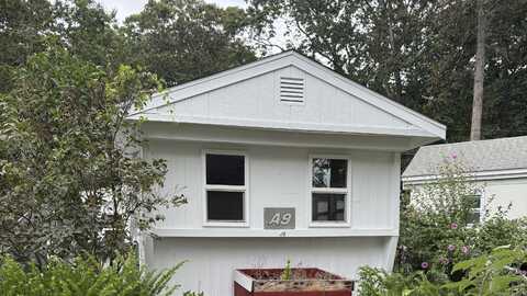 133 West Main Street, Clinton, CT 06413