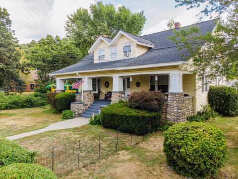 40 Main Street, Sterling, CT 06377