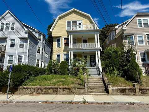 59 Connecticut Avenue, New London, CT 06320
