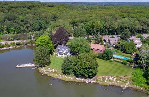 850 Noank Road, Groton, CT 06355