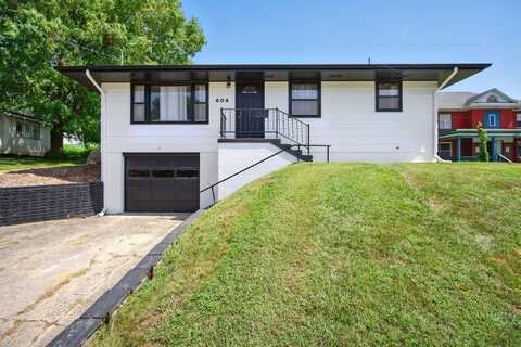 604 N 5th Street, Guthrie Center, IA 50115