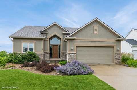 15112 Goodman Drive, Urbandale, IA 50323