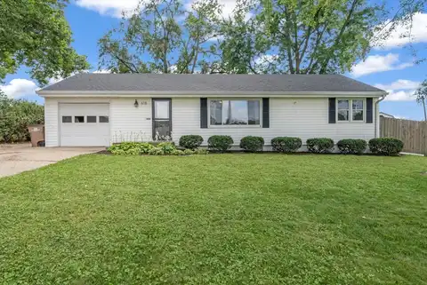 618 Mafred Drive, Norwalk, IA 50211