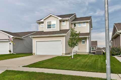 310 NE Adams Avenue, Elkhart, IA 50073