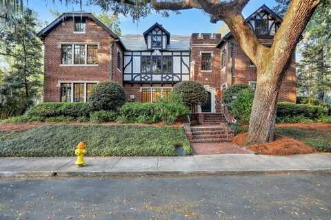 302 E 46th Street, Savannah, GA 31405