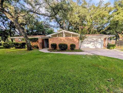 528 Cheshire Ave, Fort Walton Beach, FL 32547