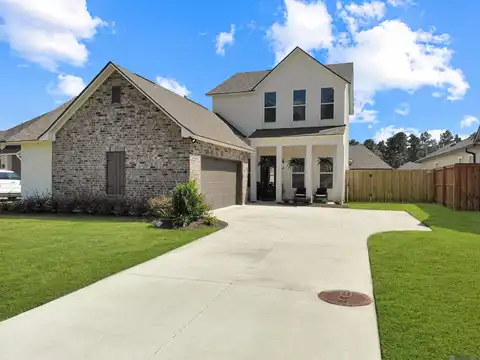 25276 Burlington Dr, Denham Springs, LA 70726