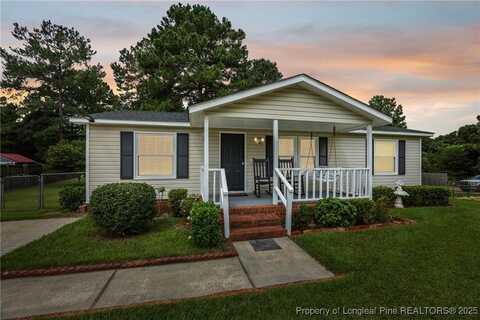 1013 Dunvegan Drive, Raeford, NC 28376