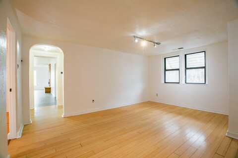 229 Mescalero Road NW, Albuquerque, NM 87107