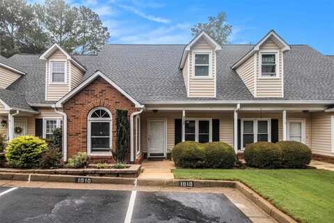 1010 Sasha Lane, Roswell, GA 30075