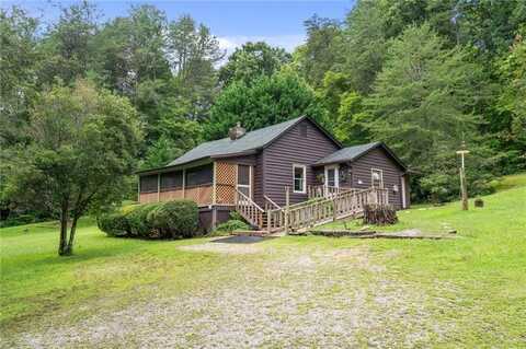 289 Rabun Road, Sautee Nacoochee, GA 30571