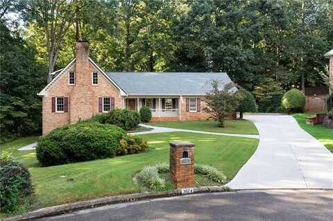 3074 Four Oaks Drive, Dunwoody, GA 30360