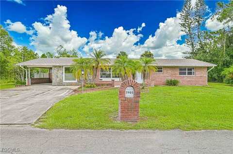 3905 E 3rd Street, Lehigh Acres, FL 33936