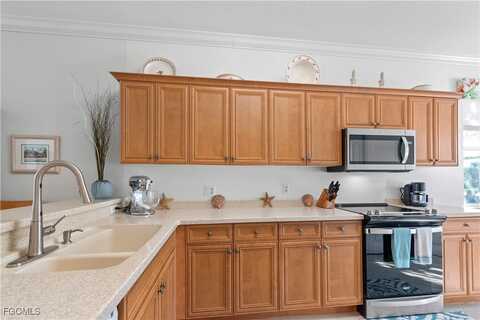 8261 Pathfinder Loop unit: 730, Fort Myers, FL 33919