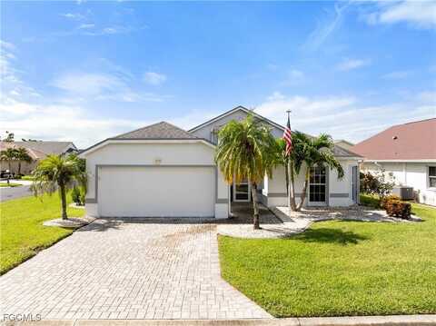 3820 Ponytail Palm Court, North Fort Myers, FL 33917