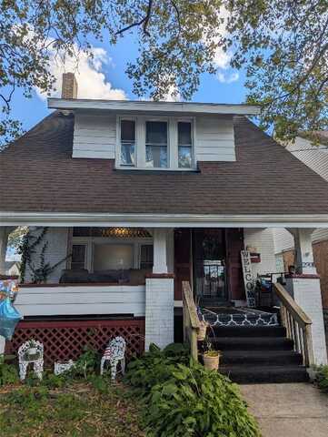 2901 PLUM Street, Erie, PA 16508