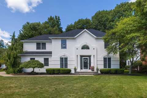 5228 WOLF RUN Drive, Millcreek, PA 16505
