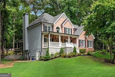 5301 Regency Lake, Sugar Hill, GA 30518