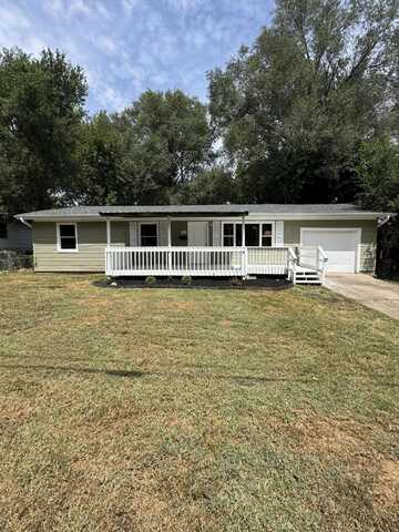 3211 W Walnut Street, Springfield, MO 65802