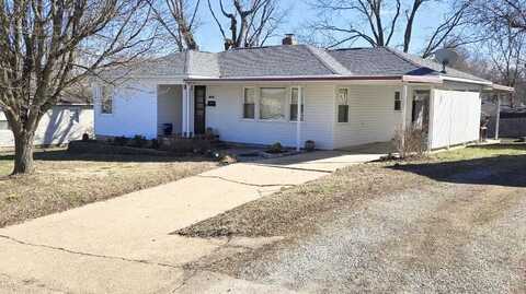 1048 W 3rd Street, West Plains, MO 65775