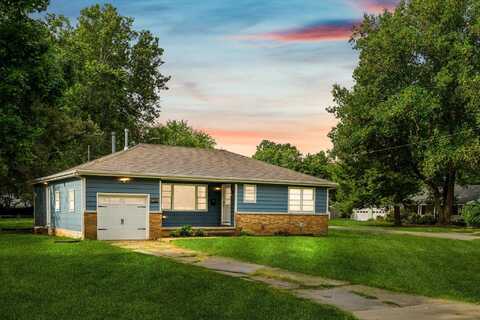2346 E Kirkwood Street, Springfield, MO 65804