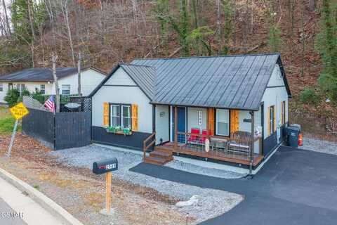 2589 Ridge Road, Pigeon Forge, TN 37863