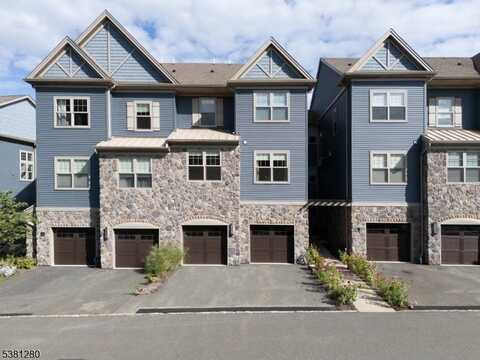 407 Mariners Pointe, Hopatcong, NJ 07843