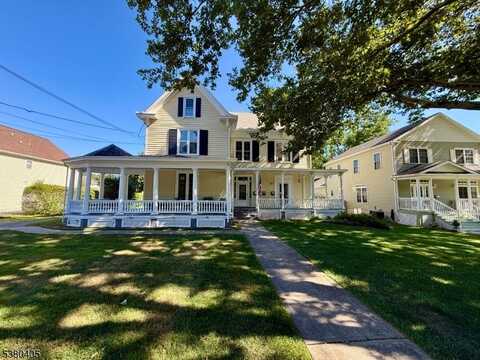 301 W BlackWell St, Dover, NJ 07801