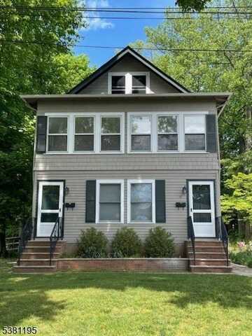 31 1St St, Midland Park Boro, NJ 07432