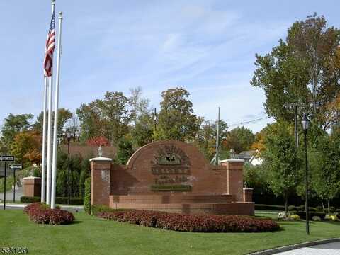 159 Barrister Dr, Butler, NJ 07405