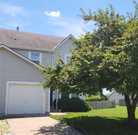 1301 S 5th Street, Louisburg, KS 66053
