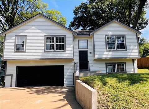 1417 Columbia Avenue, Leavenworth, KS 66048