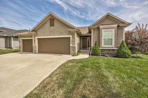 709 NW Eagle Drive, Grain Valley, MO 64029