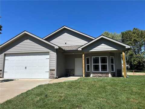 217 W Market Street, Warrensburg, MO 64093