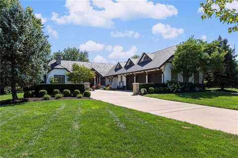 3849 W 139th Terrace, Leawood, KS 66224