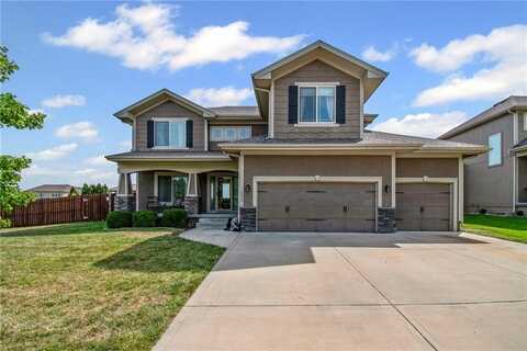 1313 NE ERNEST Way, Lees Summit, MO 64086