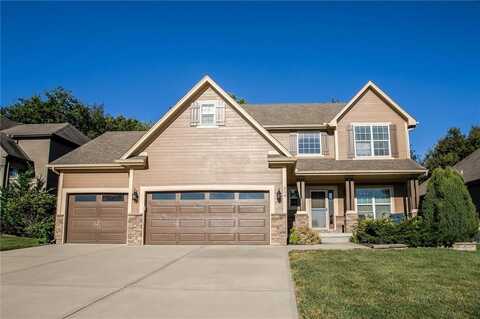 354 SE Wood Lane, Lees Summit, MO 64063