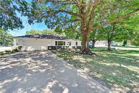 8616 W 61st Street, Merriam, KS 66202