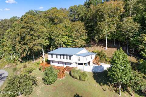 755 Tanglewood Rd, Sharps Chapel, TN 37866