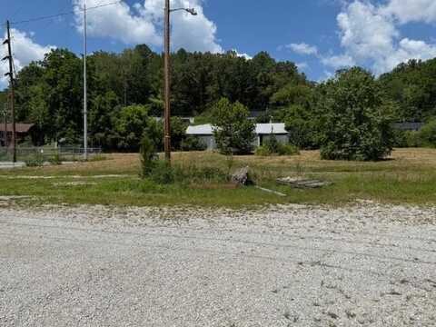 946 Hwy 52, Beattyville, KY 41311