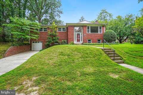 9016 LEVELLE DR, CHEVY CHASE, MD 20815
