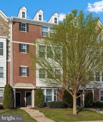 44075 PEIROSA TER, CHANTILLY, VA 20152