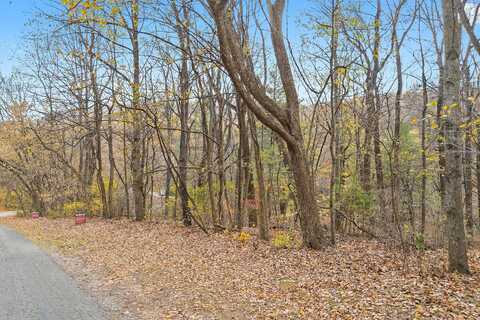 7232 Carriage Hills DR, Roanoke, VA 24018