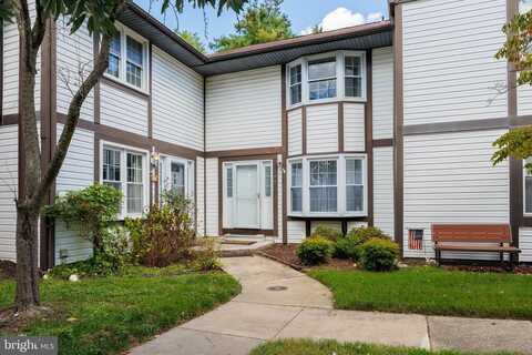 284 OAKWOOD VILLAGE CT, GLEN BURNIE, MD 21061