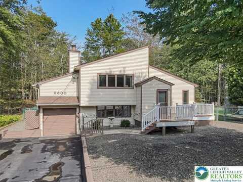 8495 Bumble Bee Way, Coolbaugh Twp, PA 18466