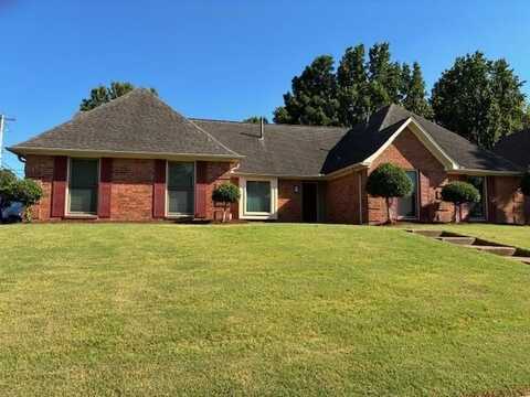 2606 HEARTH STONE, Memphis, TN 38016