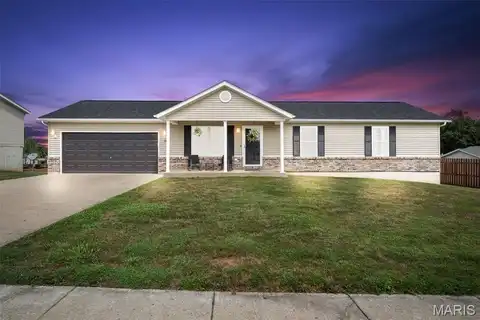 35 Hillsdale Drive, Troy, MO 63379